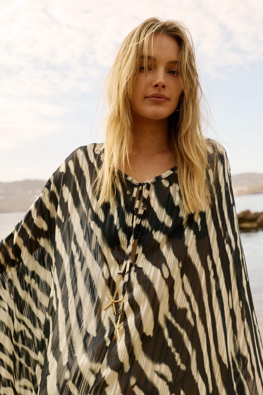 Angi dress Black & White